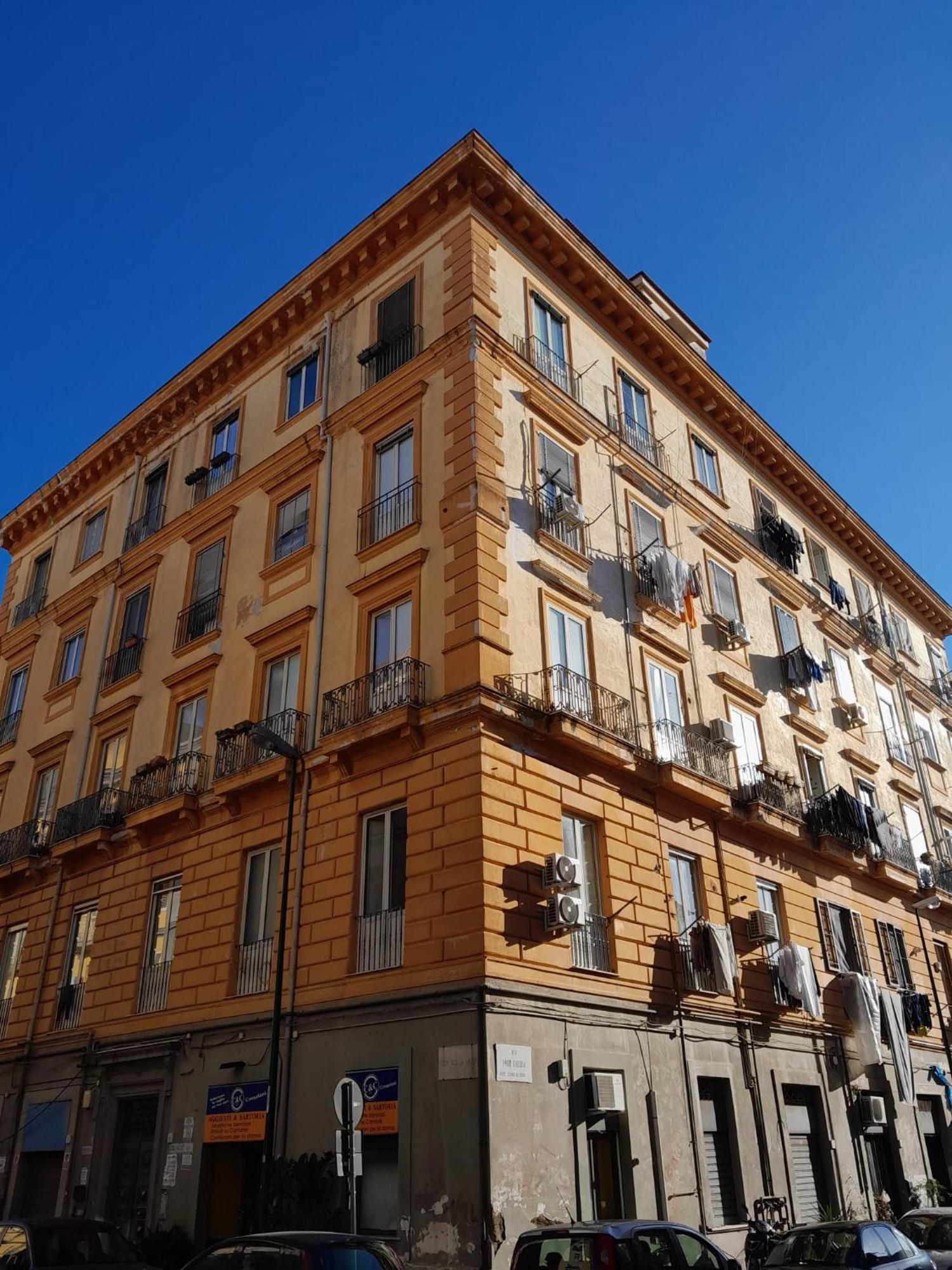 Martini House * Napoli